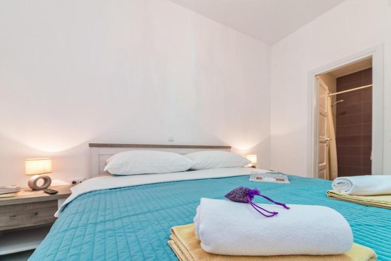 Lanterna Rooms&Apartment Zadar Buitenkant foto