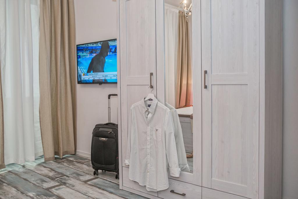 Lanterna Rooms&Apartment Zadar Buitenkant foto