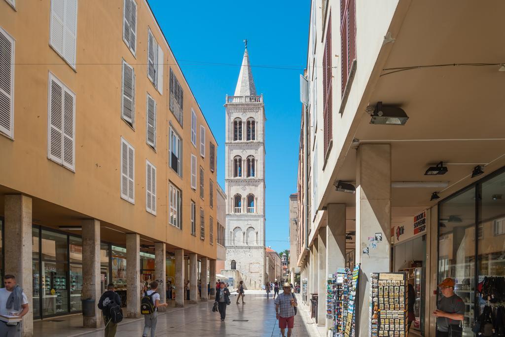 Lanterna Rooms&Apartment Zadar Buitenkant foto