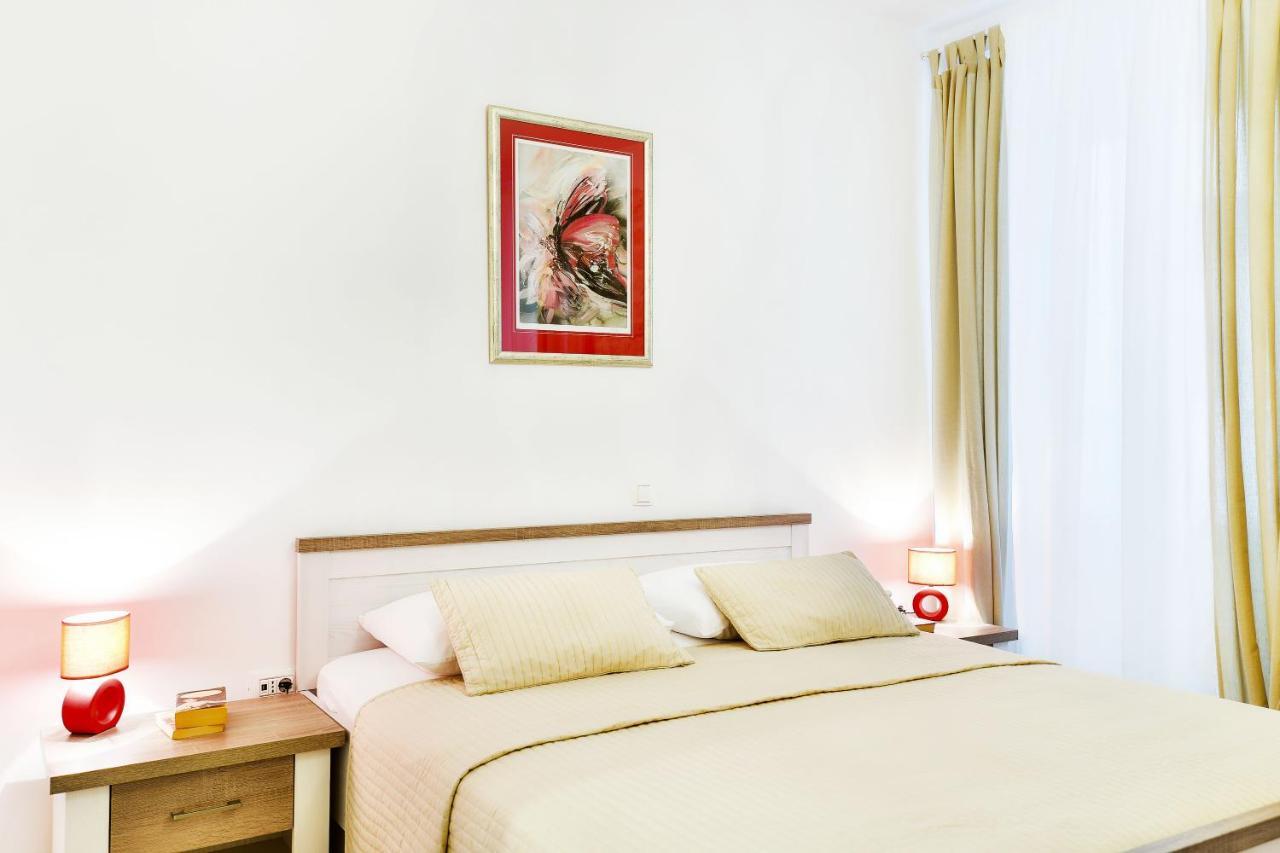 Lanterna Rooms&Apartment Zadar Buitenkant foto